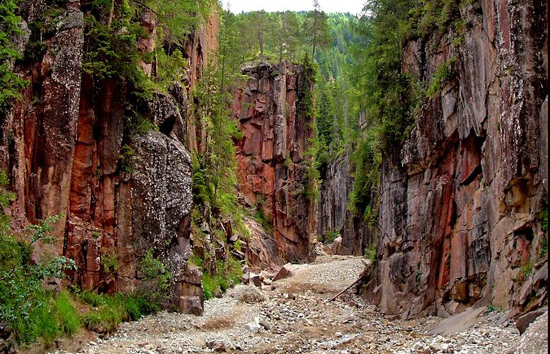 Einblick in die Bletterbachschlucht