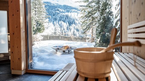 Ausblick aus der Adults only Sauna im Winter