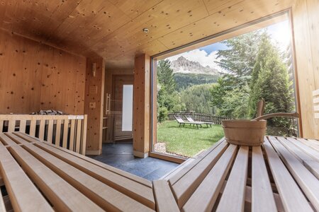 Ausblick aus der Adults only Sauna im Sommer